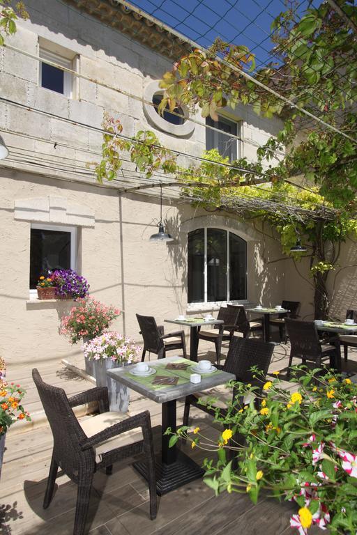 Val Baussenc, The Originals Relais Hotel Мосан ле Алпил Екстериор снимка